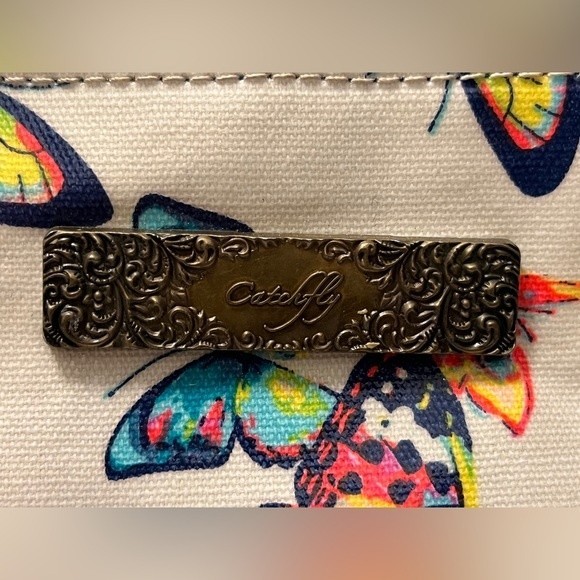 [ Brand New-without tags ] **RARE** Butterfly Cosmetic Bag - Picture 3 of 5